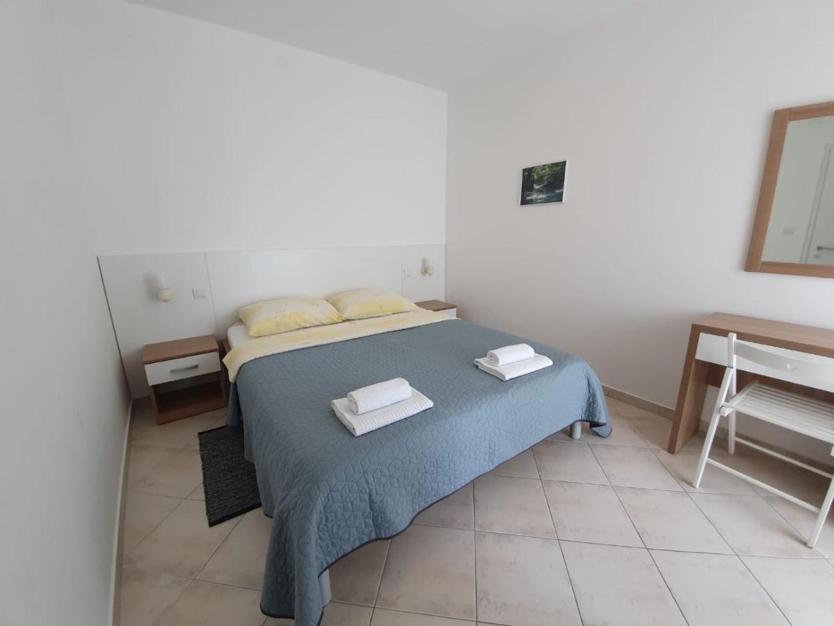 Apartmani Plaza Селце Экстерьер фото